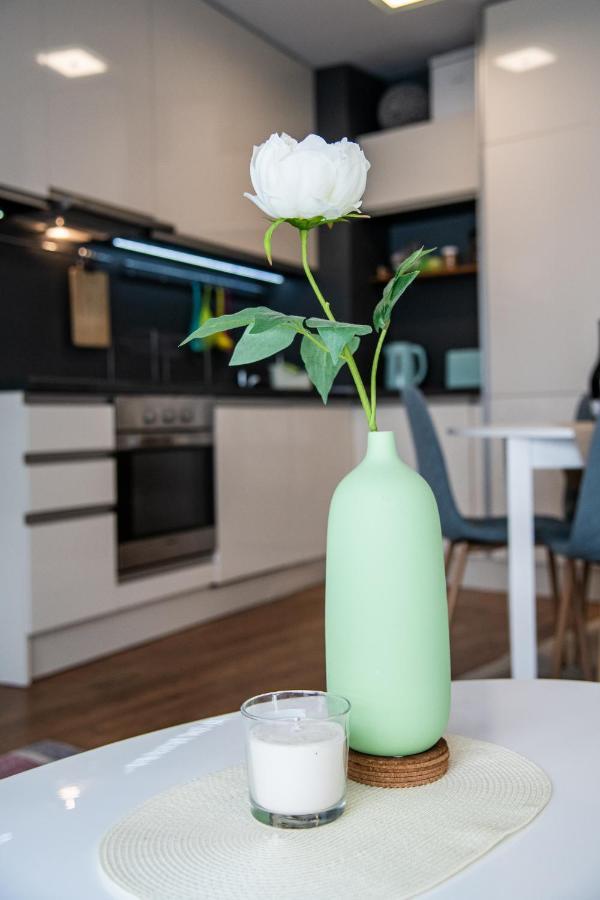 Colibri Central Apartment ヴァルナ エクステリア 写真