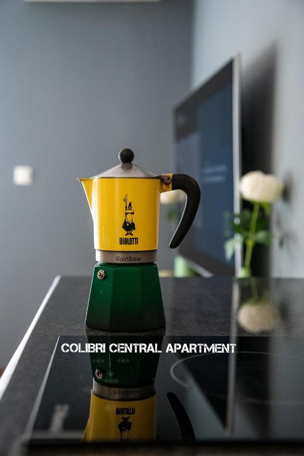 Colibri Central Apartment ヴァルナ エクステリア 写真