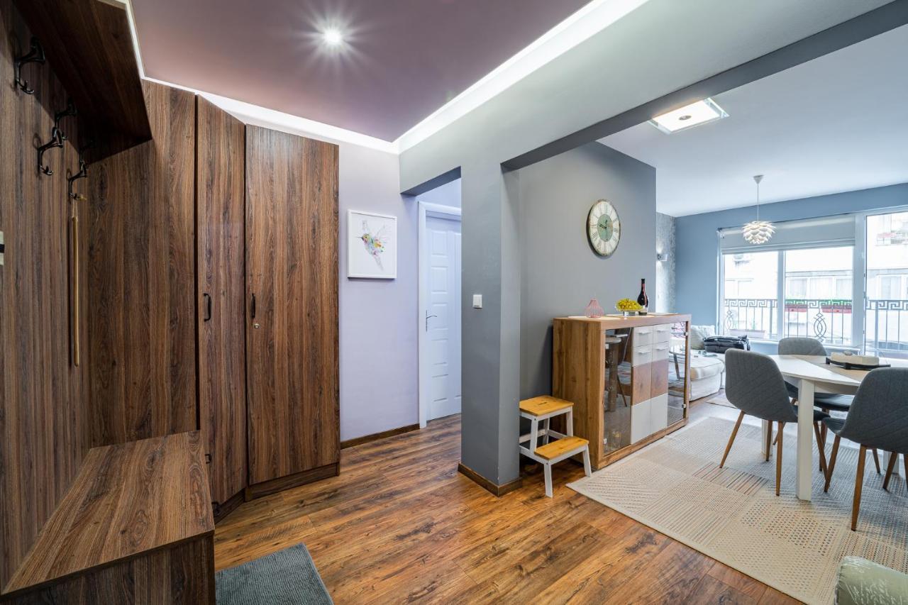 Colibri Central Apartment ヴァルナ エクステリア 写真