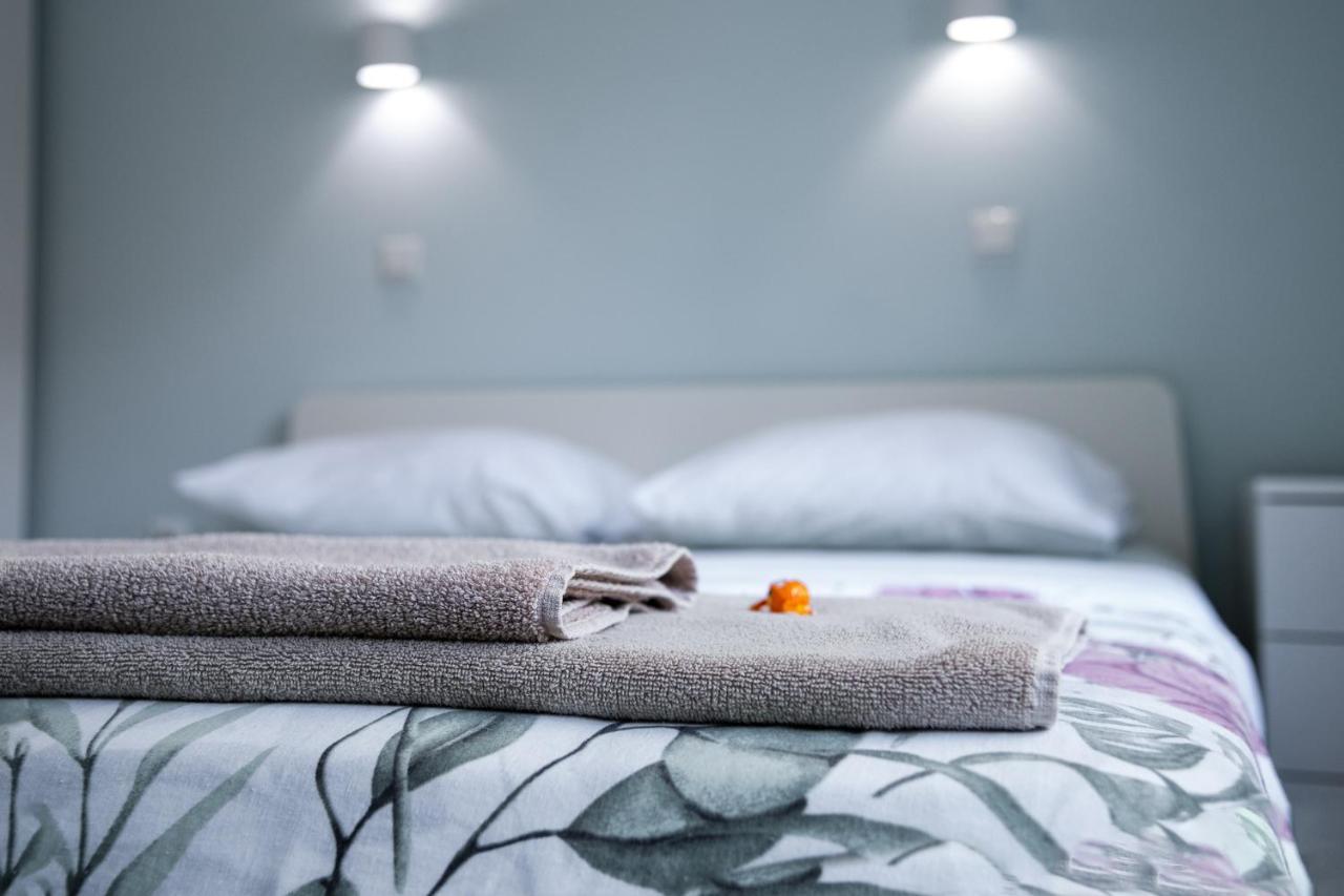 Colibri Central Apartment ヴァルナ エクステリア 写真